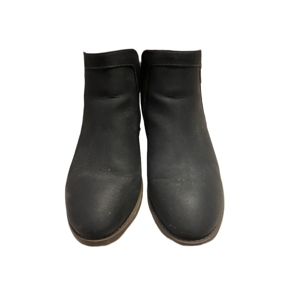 Booties - Picture 2 of 3